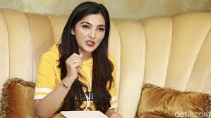 Seorang bapak dan anak kompak ngedot gak cuma 30 detik dah habis. Penyebab Orang Dewasa Masih Ngompol Seperti Dialami Ashanty