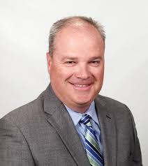 Eileen Carlos's Instagram, Twitter & Facebook