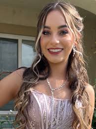 Rupi Singh (@makeup_by_rupi) • Instagram photos and videos