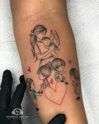 Hiện nay mẫu hình xăm mẹ bồng con được các bà mẹ các chị sắp sinh chị em lứa tuổi vị thành niên rất yêu thích và ưu chuộng hiện nay. 490 Máº¹ Va Be Y TÆ°á»Ÿng Trong 2021 Hinh XÄƒm XÄƒm Hinh XÄƒm Gia Ä'inh