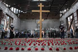Казбек мисиков смотрел на бомбу, висевшую над его семьей. Perezhivshim Terakt V Beslane Predostavlyayut Zhile I Pomogayut S Reabilitaciej 15 J Region
