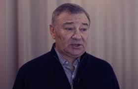 Аркадий ротенберг дал главному редактору mash максиму иксанову трёхминутное интервью, в котором назвал себя бенефициаром «дворца путина» на мысе идокопас. Omh7kivipip1qm