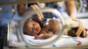 How Steroids Reduce Preterm Birth Complications When used during pregnancy betamethasone may also temporarily reduce the baby's heart rate and body movements. how steroids reduce preterm birth
