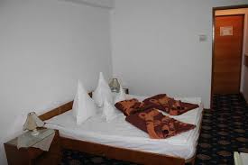 Rezervare cu cerere de ofertă. Oferta Speciala Tratament 2021 Seniori 55 Plus Baile Olanesti Hotel Parang Pico Mar Travel