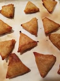 Pin By Becomebetty Trader Joe S Blog On Samosa Recipe Chicken Tikka Samosa Samosa Recipe