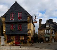 Maison A Essentage D Ardoise De La Famille L Haridon Maison Ile Maritime