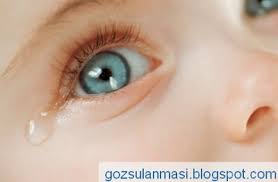 Cocuklarda Ve Bebeklerde Gozlerin Sulanmasi Goz Sulanmasi Nedir Ve Nasil Tedavi Edilir