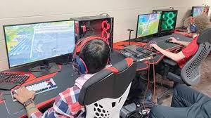 London High School's eRaiders are