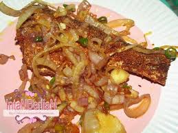 Cara goreng ikan perkasam yang betul. Resepi Pembuka Selera Ikan Perkasam Goreng Bahan Bahan 1 Ekor Ikan Pekasam 1 Biji Telur Minyak 1 2 Labu Bawang Besar Dipotong Bulat 5 Btg Cili Padi Dihiris Serong Cara Cara Goreng Ikan Pekasam