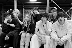 Ariana Grande Shares Her Reaction To Watching Bts Rehearse I Was Screaming Soompi