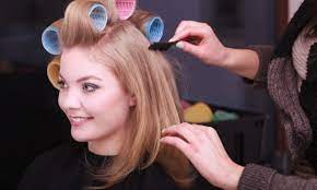 √ wash her hair and select the hairdo you like! Finding The Perfect Hair Salon For A Makeover Smart Tips