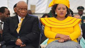Das land mit gut zwei millionen einwohnern ist seit 1966 von grossbritannien unabhängig. Rucktritt In Lesotho Eine Morderische Affare