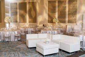 Glamorous Four Seasons Wedding Plan It Events Orlando Wedding Planner Orlando Wedding Planner Orlando Wedding Wedding Lounge