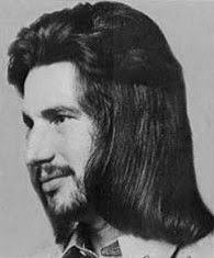 Funky looks were also popular, particularly for trendy, younger individuals, and. Elvis Hairstyle 1970s Bertanya I