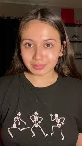 Carrie Lucky's Instagram, Twitter & Facebook