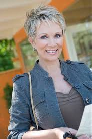 Short hairstyles are amazing for women over 50. 90 Classy And Simple Short Hairstyles For Women Over 50