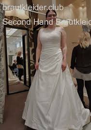 Unsere 2.hand traumbrautkleider haben marken, wie z.b pronovias, modedepol, ladybird uvm. Second Hand Brautkleider In Baden Wurttemberg Brautkleider Online Brautkleider Club Wedding Dresses Dresses One Shoulder Wedding Dress