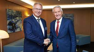 We did not find results for: Secretary General Meets Hungarian Justice Minister Laszlo Trocsanyi Council Of Europe