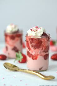 Easy Valentine's Day Strawberry Delight - Southern Made Simple