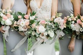 Bouquets By Designs By Ahn Cream Blush Pink Wedding Flowers Natural Design Classic Ranunculus Garden Wedding Flower Inspiration Nyc Florist Ranunculus