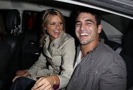 She ended the show engaged to robert martinez, but after 18 months the two called it. Roberto Martinez Roberto Martinez Photos Zimbio