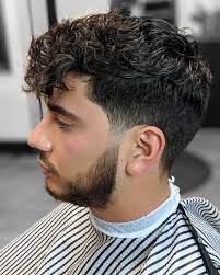 Curly Professional Hairstyles For Textured Hair Best Mens Haircut For Curly Hair Chicago Barber Faded Hair Cool Mens Haircuts Haircuts For Men