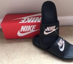 Black And Rose Gold Nike Slides Black And Rose Gold Nike Slides With Swarovski Crystals With Images Rose Gold Nikes Nike Gold Gold Nike Slides