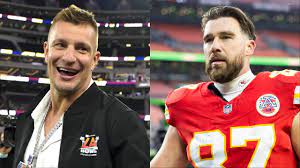 Rob Gronkowski, cùng tuổi với Travis Kelce, đưa ra ý kiến trung thực của mình về tương lai NFL của TE Chiefs