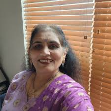 The iconic 55-Foot Christmas tree at the Houston Galleria always puts us in  the holiday shopping mood 😍🎄🛍️ 📸: @robmartin832