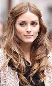 Hair Pinned Back And Wavy But With Side Part Idee Per Acconciature Prodotti Per Capelli Ricci Capelli