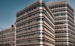 Malmö universitet är ett nyskapande, urbant och internationellt lärosäte som finns mitt i centrala malmö. Kontakta Oss Malmo Universitet
