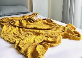 Die vorstellung, wonach der mensch seine schlafstelle nach dem lager eines tieres benennt, wird von de vries nl. Insta Tuch Ab Bett Laufmamalauf