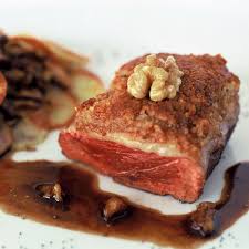 Recette Magret En Croute De Noix Et Cepes Poeles En Persillade Recette Alimentation Poelees Recette Plat Facile