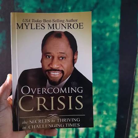 Myles Munroe teaches how to overcome any crisis by applying the sure wisdom and the time-tested principles of the Kingdom of God. With special attention to God's original command to be fruitful