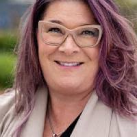 Lisa Keating (listed in Progressive Voters Guide)