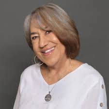 Rina Mcbride's Instagram, Twitter & Facebook