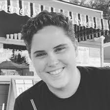 Brittany Deas's Instagram, Twitter & Facebook