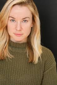 Melissa Bolt's Instagram, Twitter & Facebook