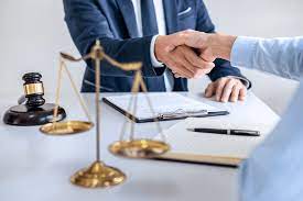 When To Hire a Personal Injury Lawyer | Curtis Legal Group