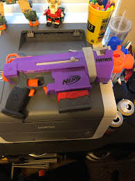 Excelling in fire rate, submachine guns are excellent weapons to use solo or in teams to provide covering fire, destroy buildings at close range, or dish out damage. Anyone Else Gotten Their Nerf Fortnite Smg E Delivered Nerf