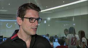 Marcelo bezerra crivella (portuguese pronunciation: Ministro Do Stf Revoga Decisao Que Suspendia Nomeacao De Filho De Crivella Na Casa Civil Do Rio Rio De Janeiro G1