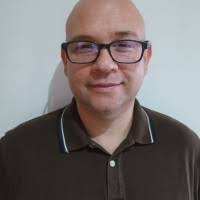 20+ perfiles de «Adrian Morel»