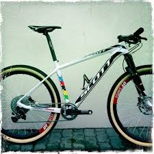 Although we haven't seen a name for it, let's just assume it is a new spark. Nino Schurter Scott Mtb Mtb Bike Gravel Bike