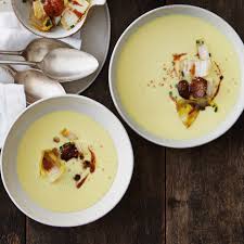 Selleriesuppe Mit Chicoree Und Maronen Rezept Sellerie Suppe Maronen Essen Und Trinken
