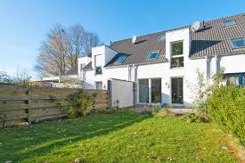 Finde wohnung, haus oder appartement zum kaufen oder mieten in deutschland. Phi Aachen Aktuelles Family Haus In Behaglicher Wohnlage Von Aachen Eilendorf Immobilienmakler Aachen Immobilien Kaufen Haus Verkaufen