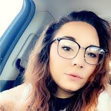 Rachelle Workman's Instagram, Twitter & Facebook