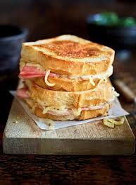 Pin On Les Burgers Bagels Paninis