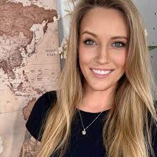 Jackie Calvert, Blue Springs, MO Real Estate Associate