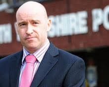 Mephedrone row grows as seventh member of drugs panel quits