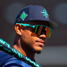 Can't wait to see how a FULL offseason with the mariners will do for  Randy!! Hopefully he has a big season!!